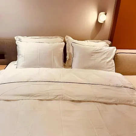 Lili's Center * Tirana