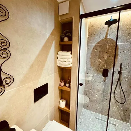 Апартаменты Lili's Center Тирана