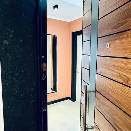 Lili's Center Tirana